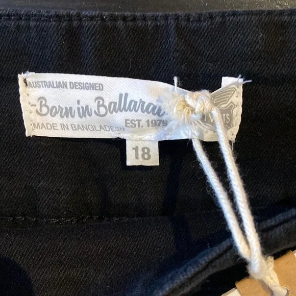 Rivers - “Plus Size” - Comfy Crop Black Pants - Size 18 - Picture 4 of 5